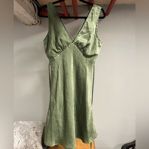 Pepper Mayo V Neck Green Dress